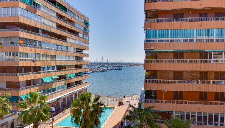 Reventa - Apartamento / piso - Torrevieja - Acequion