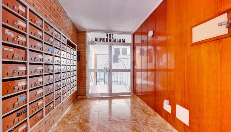 Reventa - Apartamento / piso - Torrevieja - Acequion