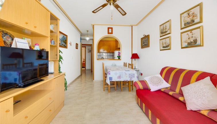 Jälleenmyynti - Asunto - Ylimmän kerroksen asunto - Torrevieja - Acequion