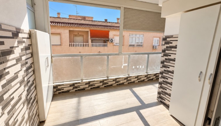 Reventa - Apartamento / piso - Torrevieja - Acequion