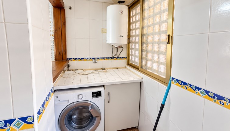 Reventa - Apartamento / piso - Torrevieja - Acequion
