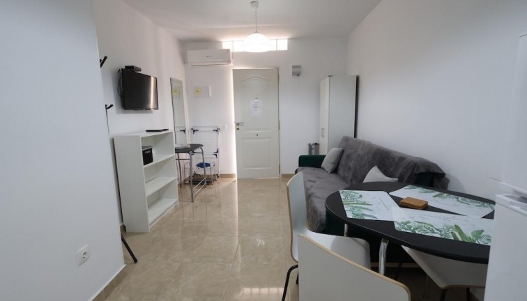 Jälleenmyynti - Bungalow - Orihuela Costa - Campoamor