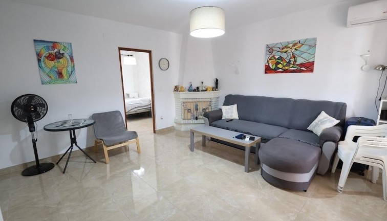 Jälleenmyynti - Bungalow - Orihuela Costa - Campoamor