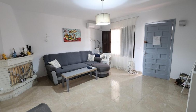 Jälleenmyynti - Bungalow - Orihuela Costa - Campoamor