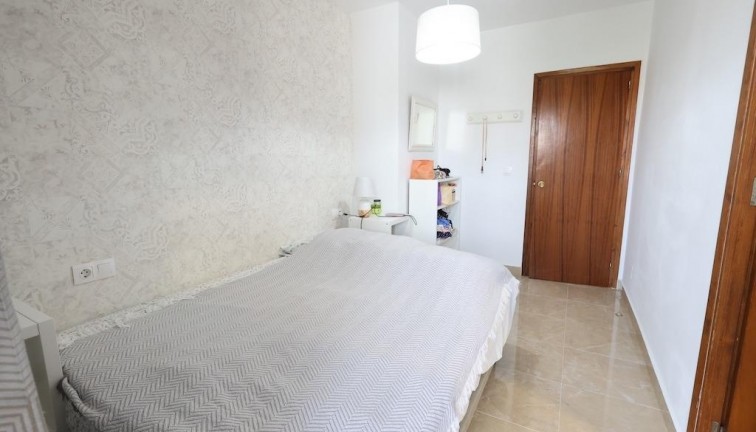 Jälleenmyynti - Bungalow - Orihuela Costa - Campoamor