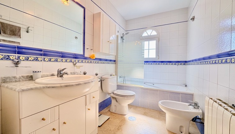Återförsäljning - Parhus/Radhus - Orihuela - Villamartín
