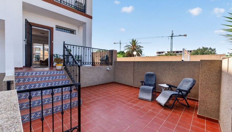 Resale - Apartment - Punta Prima