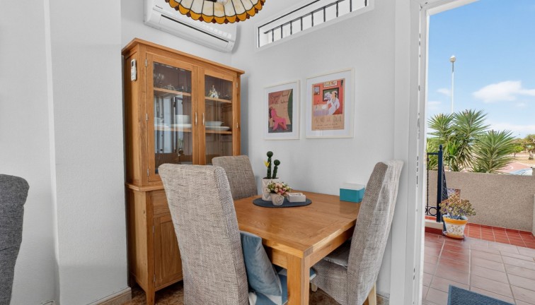 Resale - Apartment - Punta Prima