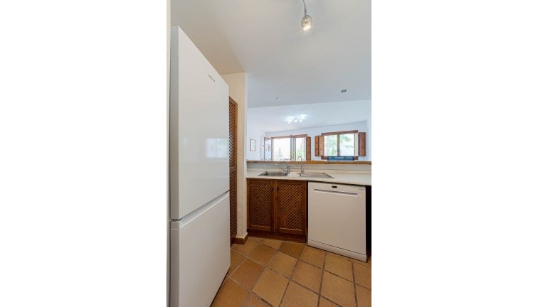 Resale - Apartment - Punta Prima