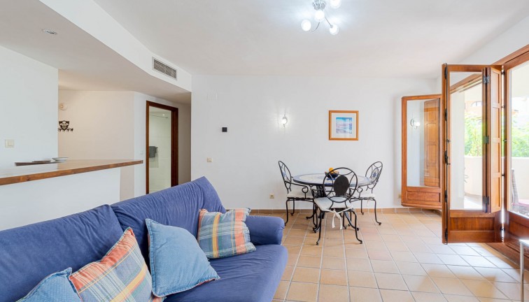 Resale - Apartment - Punta Prima