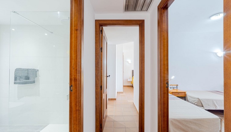 Resale - Apartment - Punta Prima