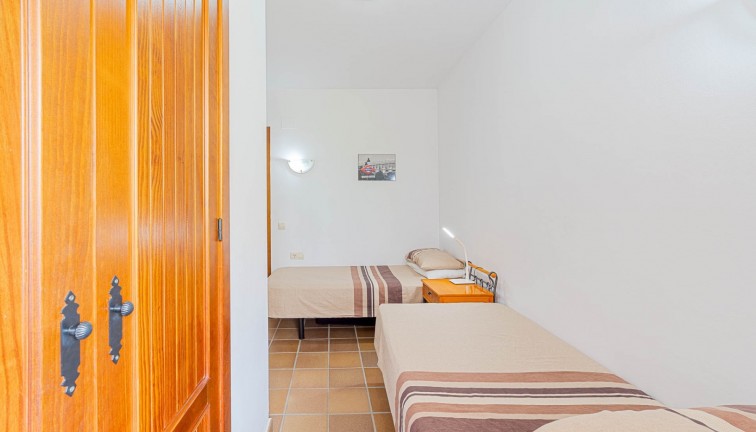 Resale - Apartment - Punta Prima