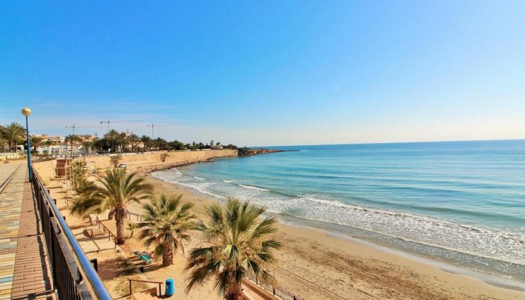 Resale - Apartment - Punta Prima