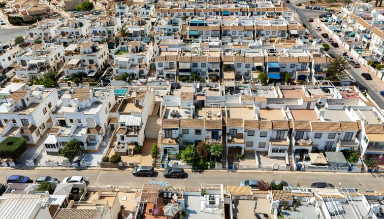 Jälleenmyynti - Asunto - Ylimmän kerroksen asunto - Orihuela Costa - Los Almendros-La Florida