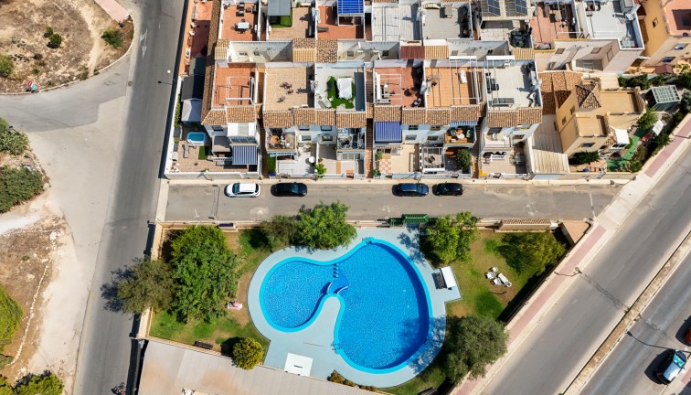 Jälleenmyynti - Asunto - Ylimmän kerroksen asunto - Orihuela Costa - Los Almendros-La Florida