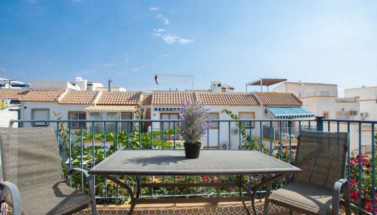 Jälleenmyynti - Asunto - Ylimmän kerroksen asunto - Orihuela Costa - Los Almendros-La Florida