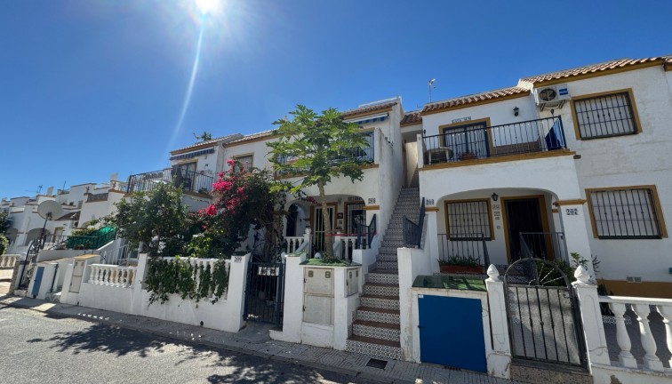 Jälleenmyynti - Asunto - Ylimmän kerroksen asunto - Orihuela Costa - Los Almendros-La Florida