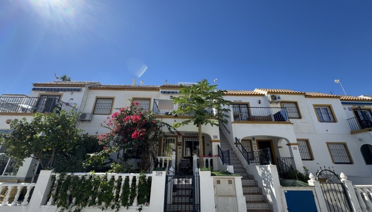 Jälleenmyynti - Asunto - Ylimmän kerroksen asunto - Orihuela Costa - Los Almendros-La Florida