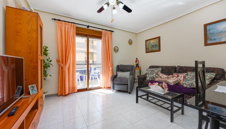 Återförsäljning - Lägenhet - Torrevieja - Playa del Cura