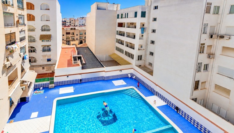 Återförsäljning - Lägenhet - Torrevieja - Playa del Cura