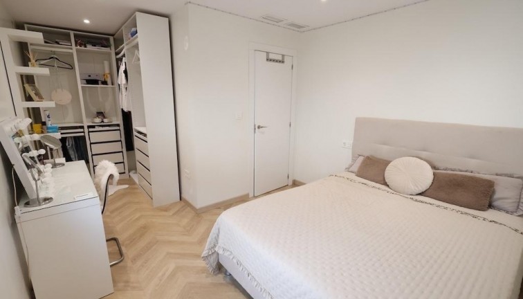 Reventa - Chalet - Torrevieja - Los Balcones