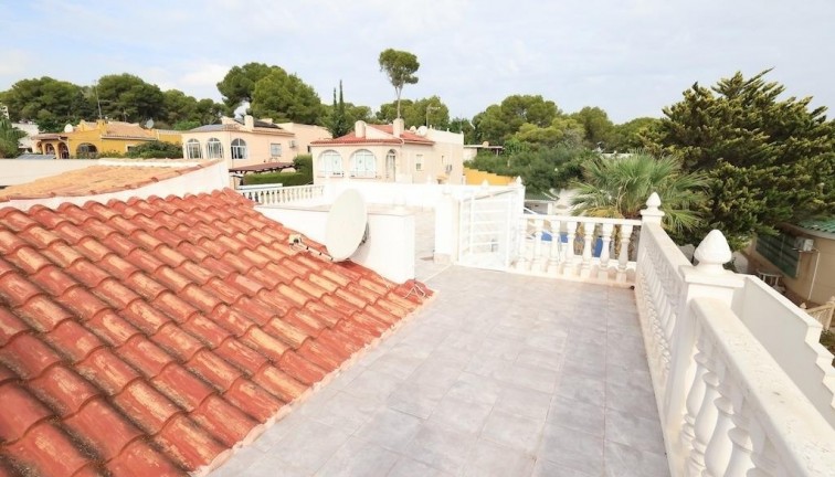 Reventa - Chalet - Torrevieja - Los Balcones