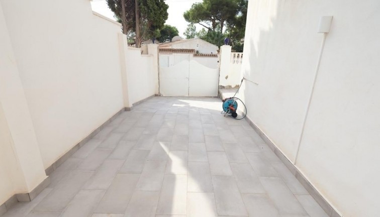 Reventa - Chalet - Torrevieja - Los Balcones