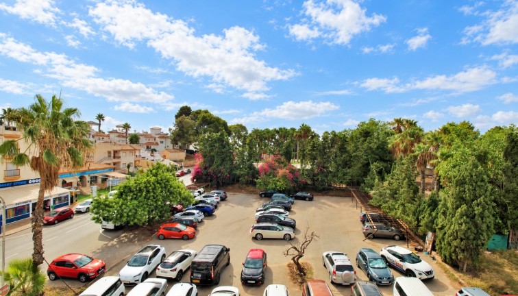 Reventa - Apartamento / piso - Villamartín