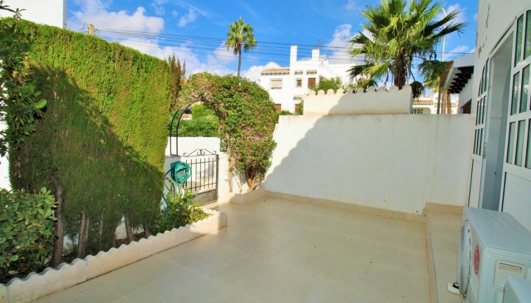 Jälleenmyynti - Paritalo/Rivitalo - Villamartín