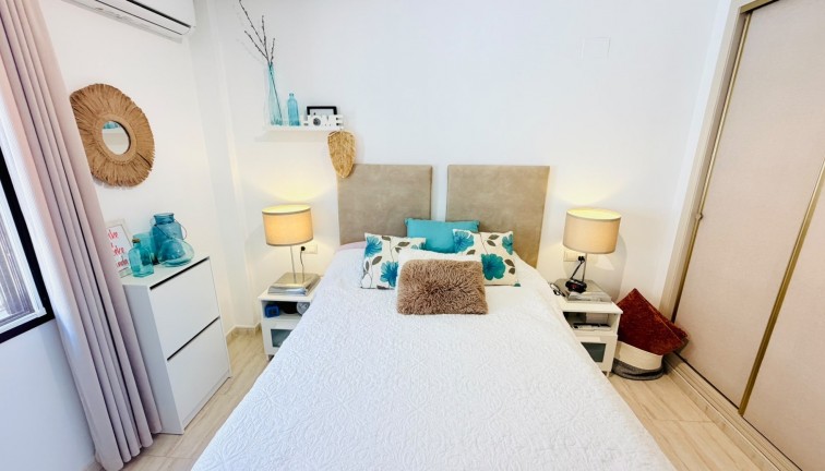 Resale - Semi-Detached - Daya Vieja