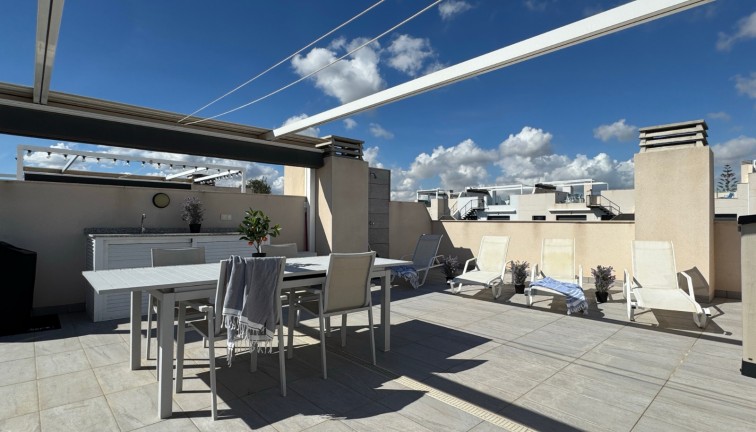 Reventa - Apartamento - Apartamento en el último piso - Orihuela Costa - Villamartín