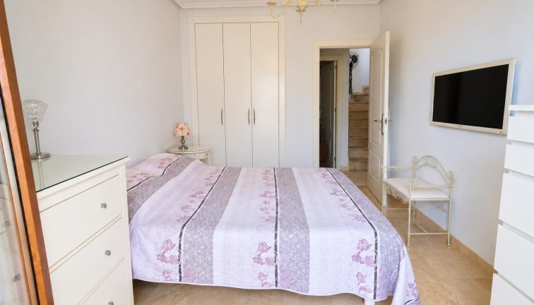 Jälleenmyynti - Duplex-asunto - Orihuela Costa - PAU 8
