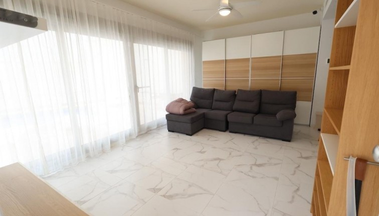 Reventa - Chalet - Orihuela Costa - Villamartín
