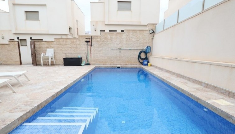 Reventa - Chalet - Orihuela Costa - Villamartín