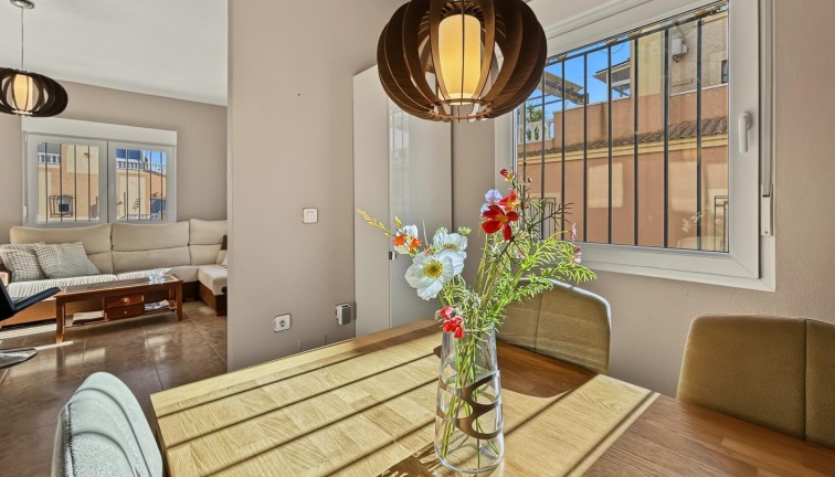 Återförsäljning - Bungalow - Orihuela Costa - Lomas de Don Juan