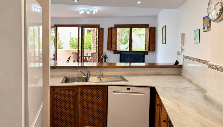 Resale - Apartment - Punta Prima