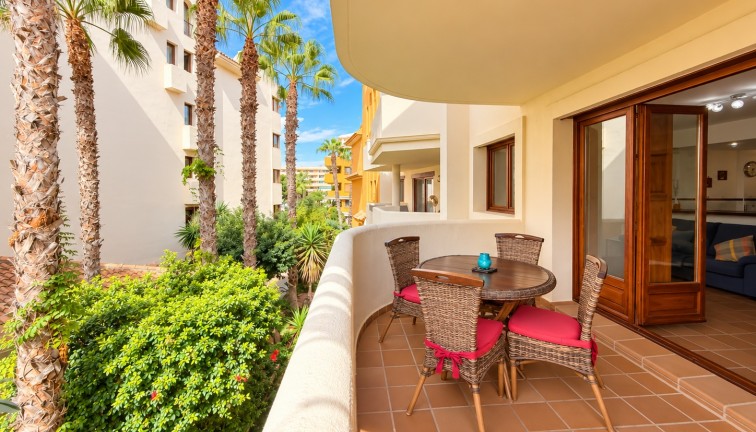 Resale - Apartment - Punta Prima