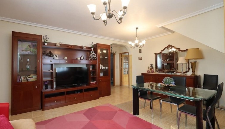 Reventa - Chalet - Orihuela Costa - Villamartín