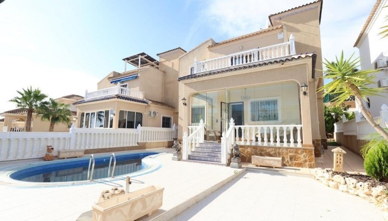 Reventa - Chalet - Orihuela Costa - Villamartín