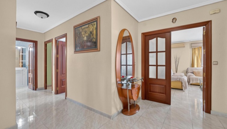 Reventa - Apartamento / piso - Torrevieja