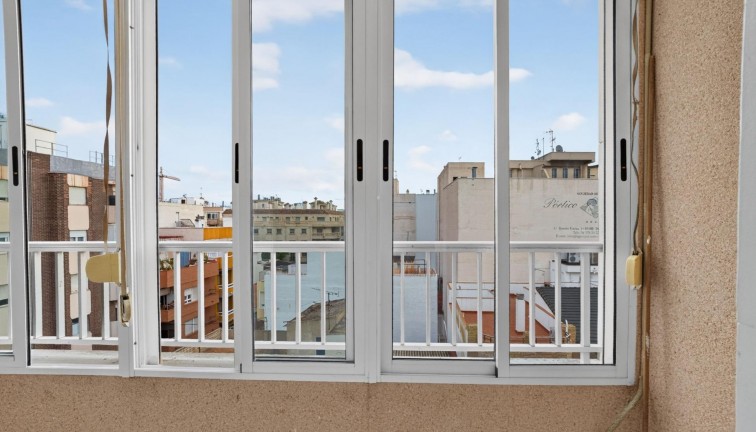 Reventa - Apartamento / piso - Torrevieja