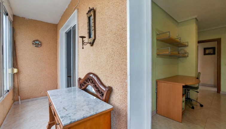 Reventa - Apartamento / piso - Torrevieja