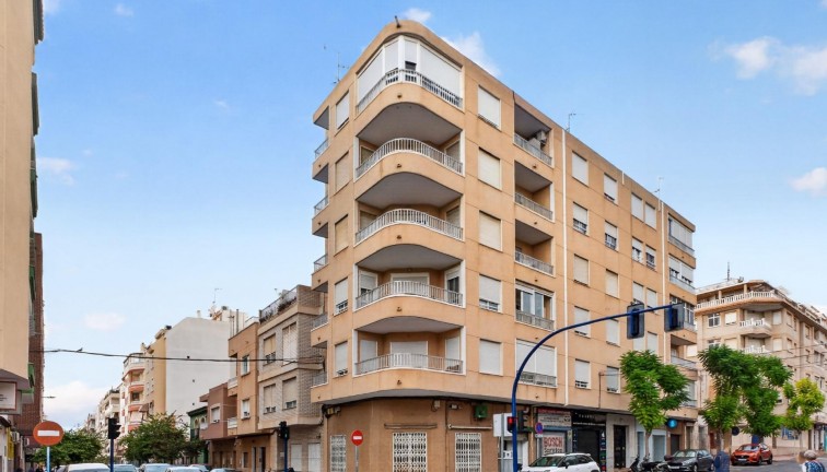 Reventa - Apartamento / piso - Torrevieja