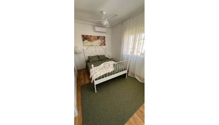 Reventa - Chalet - Torrevieja - Playa Flamenca