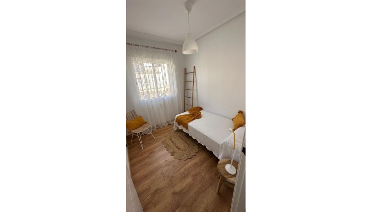 Reventa - Chalet - Torrevieja - Playa Flamenca