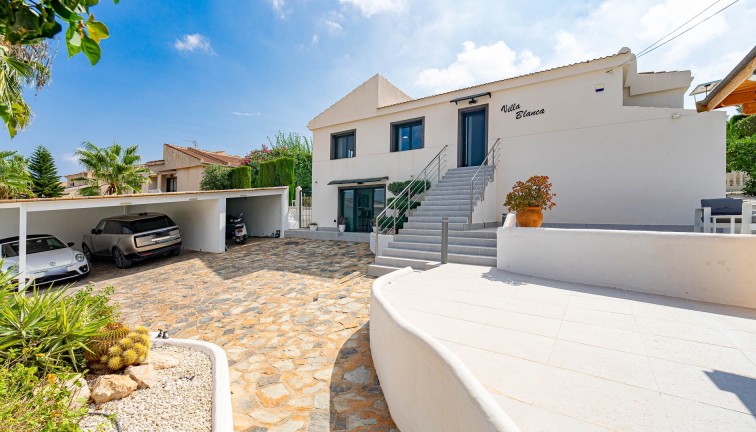 Reventa - Chalet - Orihuela Costa - Villamartín