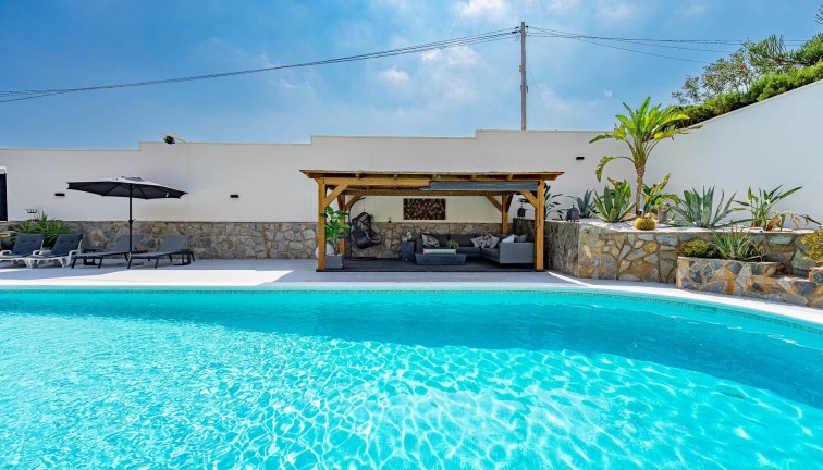 Reventa - Chalet - Orihuela Costa - Villamartín
