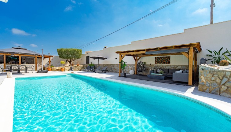 Reventa - Chalet - Orihuela Costa - Villamartín
