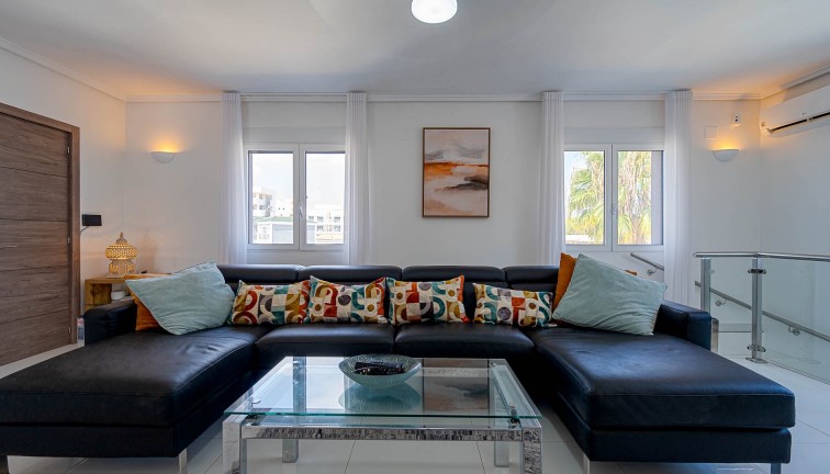 Reventa - Chalet - Orihuela Costa - Villamartín