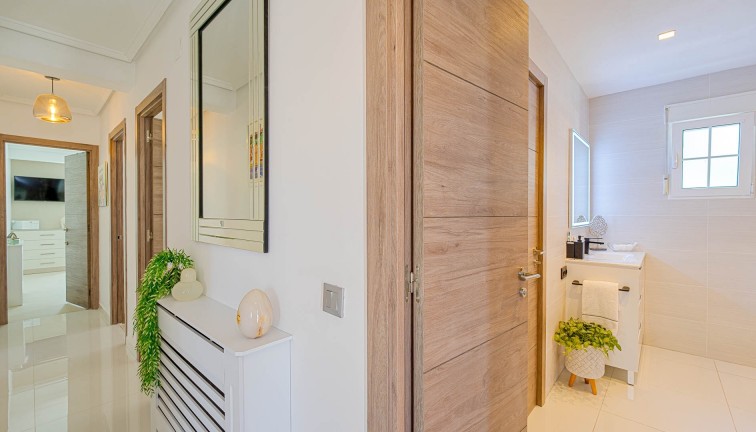 Reventa - Chalet - Orihuela Costa - Villamartín